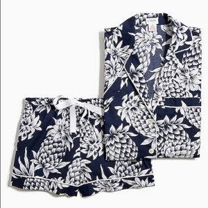 J Crew Short Sleeve Pajamas in Pineapple Navy!